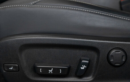 Lexus RX IV рестайлинг, 2017 год, 4 360 000 рублей, 19 фотография