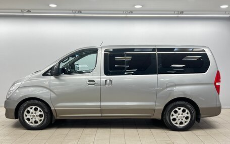 Hyundai H-1 II рестайлинг, 2014 год, 1 588 000 рублей, 3 фотография