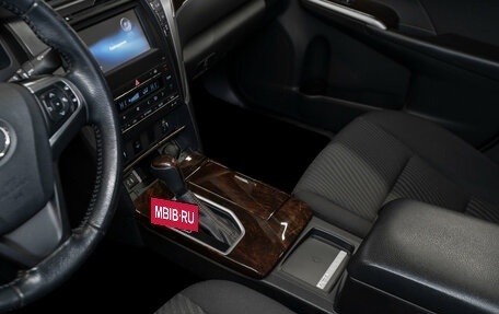 Toyota Camry, 2016 год, 2 180 000 рублей, 14 фотография