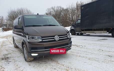 Volkswagen Caravelle T6 рестайлинг, 2018 год, 4 100 000 рублей, 11 фотография