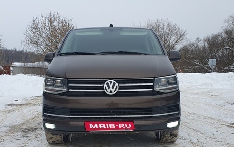 Volkswagen Caravelle T6 рестайлинг, 2018 год, 4 100 000 рублей, 15 фотография