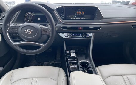 Hyundai Sonata VIII, 2022 год, 2 780 000 рублей, 3 фотография
