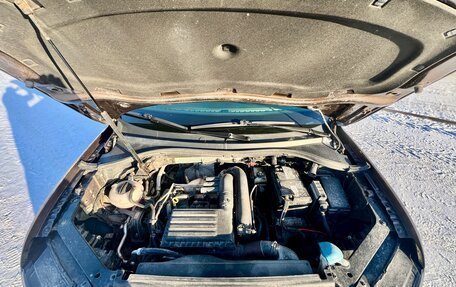 Volkswagen Tiguan II, 2017 год, 2 300 000 рублей, 9 фотография