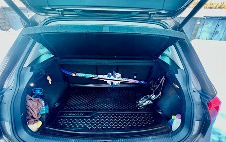 Volkswagen Tiguan II, 2017 год, 2 300 000 рублей, 17 фотография