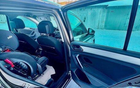 Volkswagen Tiguan II, 2017 год, 2 300 000 рублей, 21 фотография