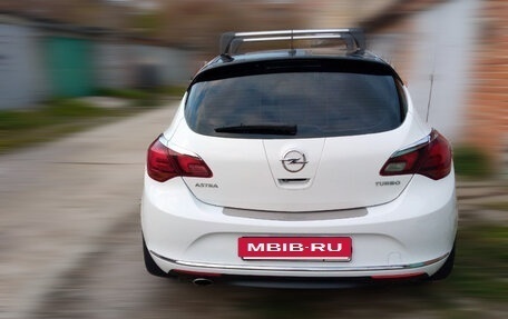 Opel Astra J, 2014 год, 850 000 рублей, 3 фотография