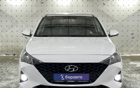 Hyundai Solaris II рестайлинг, 2021 год, 1 680 000 рублей, 3 фотография