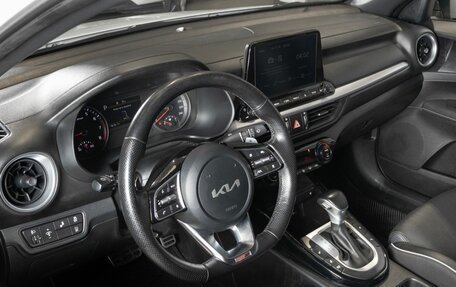 KIA Cerato IV, 2022 год, 2 554 600 рублей, 5 фотография