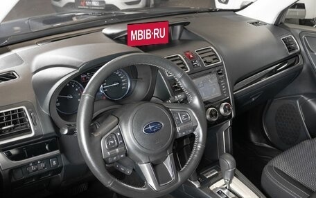Subaru Forester, 2018 год, 2 184 000 рублей, 5 фотография
