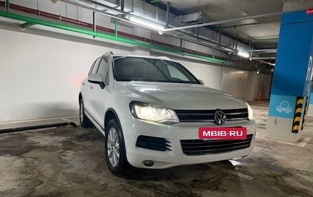 Volkswagen Touareg III, 2013 год, 2 400 000 рублей, 3 фотография