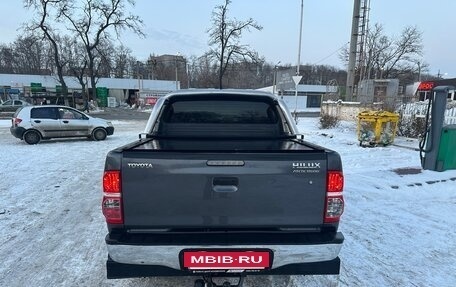 Toyota Hilux VII, 2015 год, 3 900 000 рублей, 8 фотография