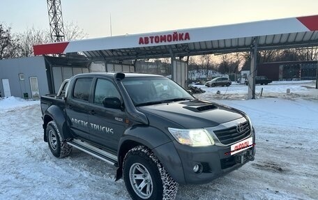Toyota Hilux VII, 2015 год, 3 900 000 рублей, 10 фотография