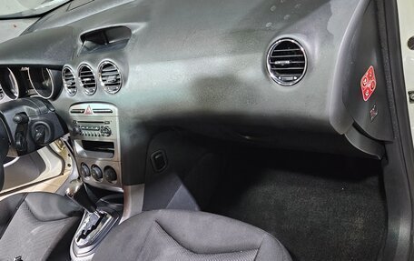 Peugeot 308 II, 2011 год, 339 000 рублей, 14 фотография