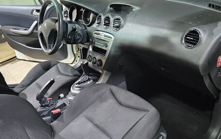 Peugeot 308 II, 2011 год, 339 000 рублей, 16 фотография