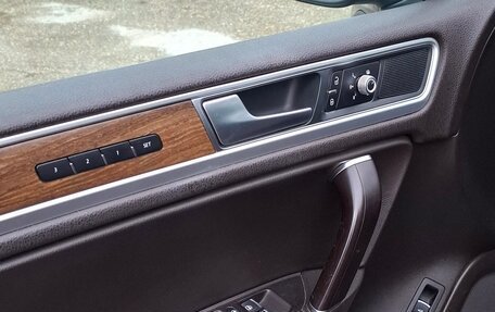 Volkswagen Touareg III, 2016 год, 2 600 000 рублей, 5 фотография