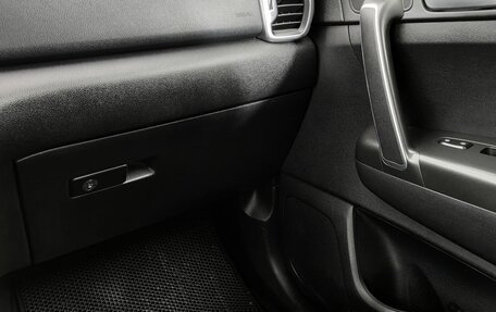 KIA Sportage IV рестайлинг, 2017 год, 2 120 000 рублей, 14 фотография