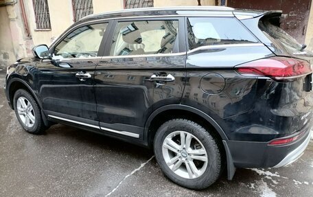 Geely Atlas, 2022 год, 2 300 000 рублей, 10 фотография