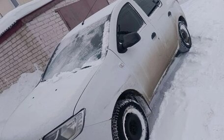 Renault Logan II, 2020 год, 800 000 рублей, 1 фотография