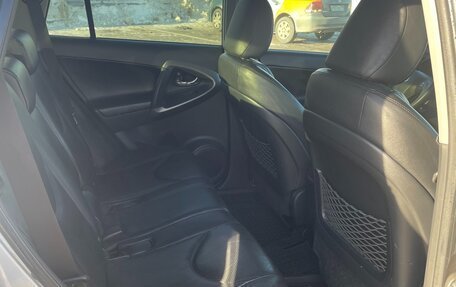 Toyota RAV4, 2011 год, 1 450 000 рублей, 17 фотография