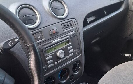 Ford Fusion I, 2007 год, 600 000 рублей, 11 фотография