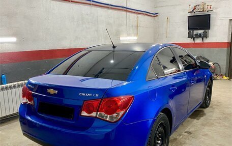 Chevrolet Cruze II, 2011 год, 620 000 рублей, 3 фотография
