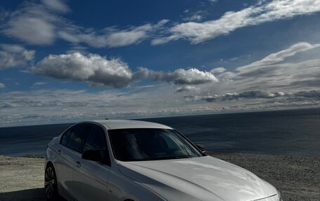 BMW 3 серия, 2016 год, 2 300 000 рублей, 3 фотография