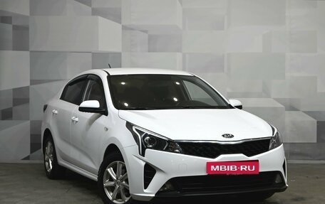 KIA Rio IV, 2021 год, 1 610 000 рублей, 3 фотография