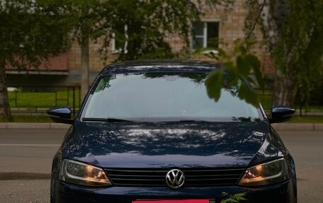 Volkswagen Jetta VI, 2012 год, 1 250 000 рублей, 2 фотография