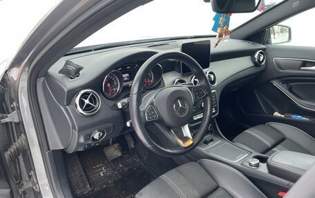 Mercedes-Benz GLA, 2019 год, 3 050 000 рублей, 2 фотография