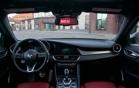 Alfa Romeo Giulia II, 2021 год, 6 470 000 рублей, 8 фотография