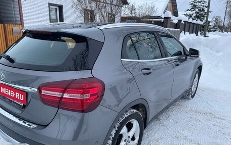 Mercedes-Benz GLA, 2019 год, 3 050 000 рублей, 13 фотография