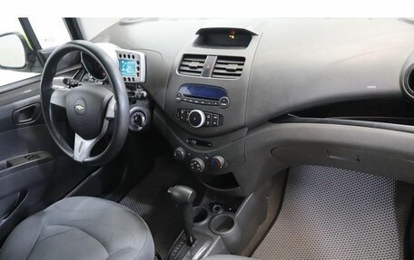 Chevrolet Spark III, 2012 год, 584 000 рублей, 5 фотография