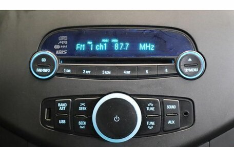 Chevrolet Spark III, 2012 год, 584 000 рублей, 10 фотография