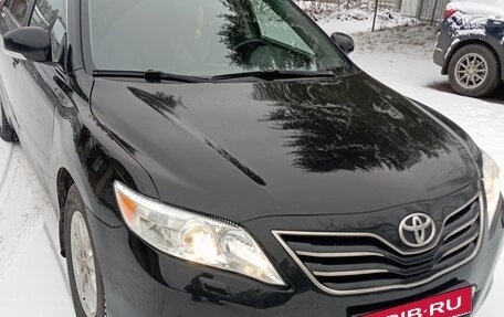 Toyota Camry, 2011 год, 1 250 000 рублей, 1 фотография