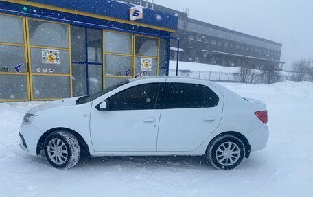 Renault Logan II, 2019 год, 870 000 рублей, 2 фотография