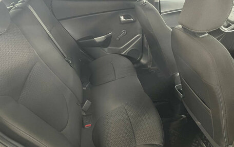 KIA Rio III рестайлинг, 2014 год, 799 000 рублей, 19 фотография