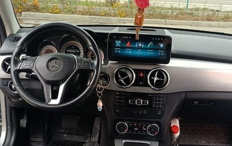 Mercedes-Benz GLK-Класс, 2015 год, 2 400 000 рублей, 4 фотография