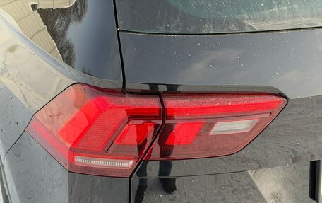 Volkswagen Tiguan II, 2021 год, 2 990 000 рублей, 6 фотография