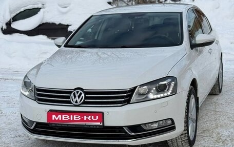 Volkswagen Passat B7, 2011 год, 1 650 000 рублей, 2 фотография