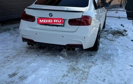 BMW 3 серия, 2018 год, 1 700 000 рублей, 4 фотография