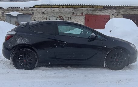 Opel Astra J, 2014 год, 560 000 рублей, 2 фотография