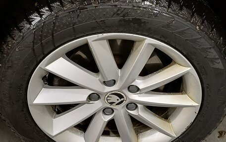 Skoda Superb III рестайлинг, 2014 год, 1 450 000 рублей, 19 фотография