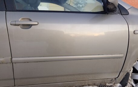 Toyota Corolla, 2004 год, 299 000 рублей, 17 фотография