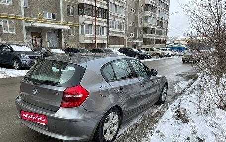 BMW 1 серия, 2011 год, 950 000 рублей, 6 фотография