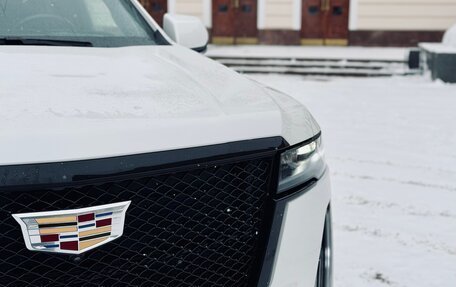 Cadillac Escalade V, 2023 год, 12 990 000 рублей, 2 фотография