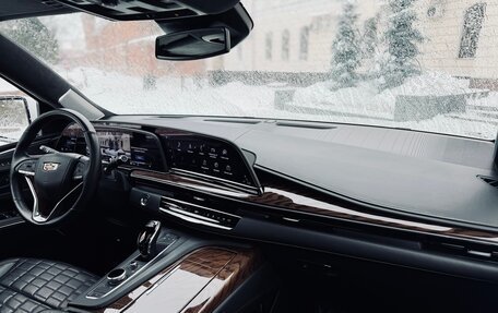 Cadillac Escalade V, 2023 год, 12 990 000 рублей, 21 фотография