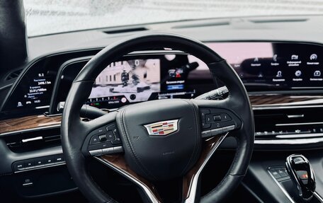 Cadillac Escalade V, 2023 год, 12 990 000 рублей, 18 фотография