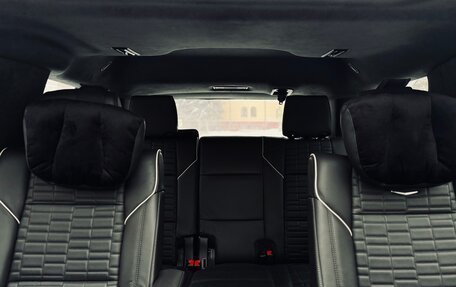 Cadillac Escalade V, 2023 год, 12 990 000 рублей, 25 фотография