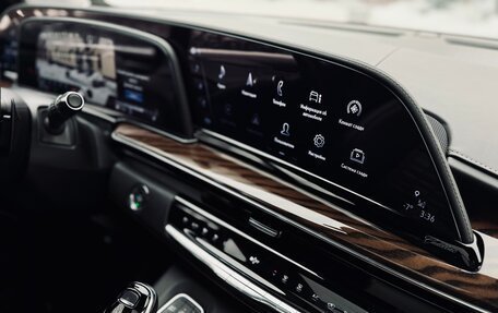 Cadillac Escalade V, 2023 год, 12 990 000 рублей, 22 фотография