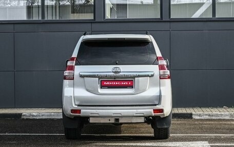 Toyota Land Cruiser Prado 150 рестайлинг 2, 2013 год, 3 349 000 рублей, 4 фотография